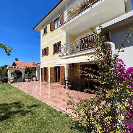 Martina 2 Apartman Poreč
